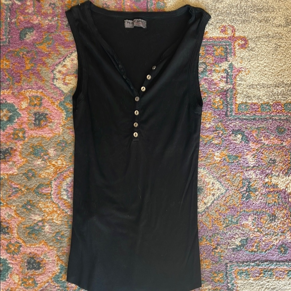 Michael stars tank top with buttons GUC. Size is one size but fits small medium.
